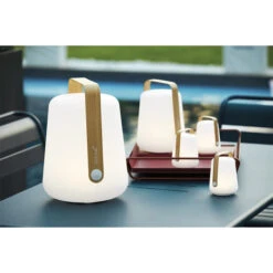Lampe Nomade FERMOB Balad Bamboo H 38 Cm -Lafumaei Boutique 365300 lampe nomade fermob balad h 38 bamboo ambiance 1