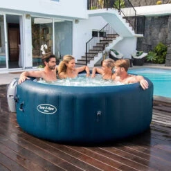 Spa Gonflable Bestway Lay-Z-Spa Milan 4 Places -Lafumaei Boutique 54184 ambiance min 1