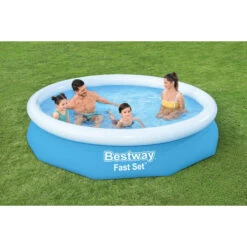 Piscine Autoportée Bestway Fast Set™ 3,05 X 0,66 M Avec Filtration 10 Piscine Autoportée Bestway Fast Set™ 3,05 X 0,66 M Avec Filtration -Lafumaei Boutique 57458 piscine hors sol bestway ronde fast set 305 66 ambiance 2