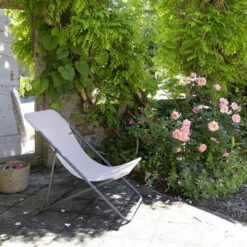Chaise Longue LAFUMA Maxi Transat - Rose -Lafumaei Boutique lfm2502 9269 chaise longue lafuma maxi transat rose ambiance