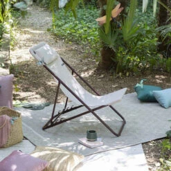 Chaise Longue LAFUMA Maxi Transat Plus - Rose -Lafumaei Boutique lfm2926 9257 chaise longue lafuma maxi transat plus rose ambiance